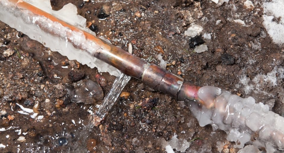 How Long for Frozen Pipes to Thaw Naturally: Expert Insights