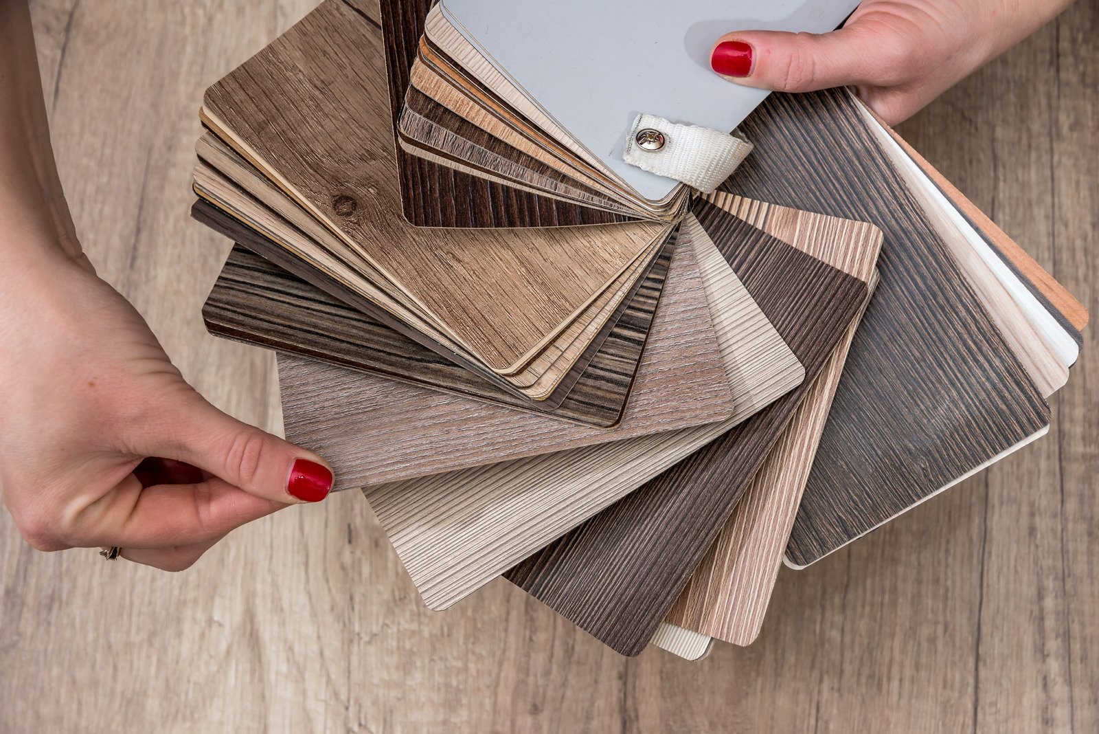 Vinyl vs. Laminate Flooring: Which One Is Better for Your Home?